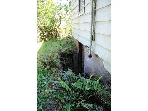 5729 SE Francis Street Portland OR 97206