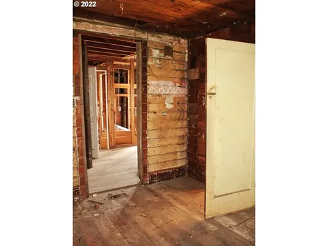 5729 SE Francis Street Portland OR 97206