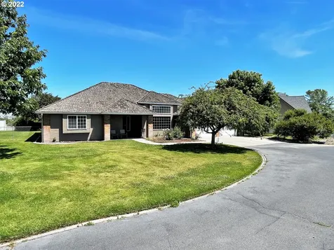 120 Sw Burns Drive Hermiston OR 97838