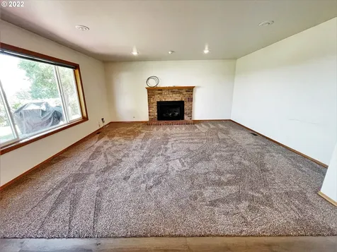 120 Sw Burns Drive Hermiston OR 97838