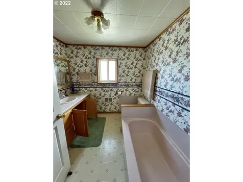 92252 Cape Arago Highway Coos Bay OR 97420