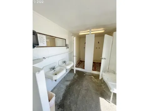 92252 Cape Arago Highway Coos Bay OR 97420