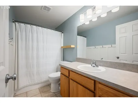3721 Gracie Place Longview WA 98632