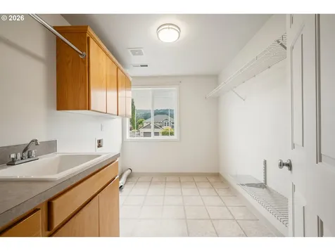 3721 Gracie Place Longview WA 98632