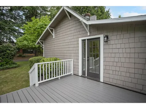 7733 NE Mason Street Portland OR 97218