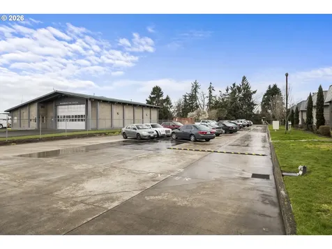 1570 James Street Woodburn OR 97071