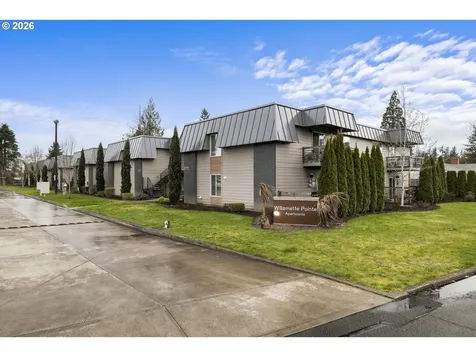 1570 James Street Woodburn OR 97071