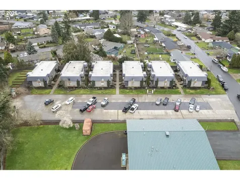 1570 James Street Woodburn OR 97071