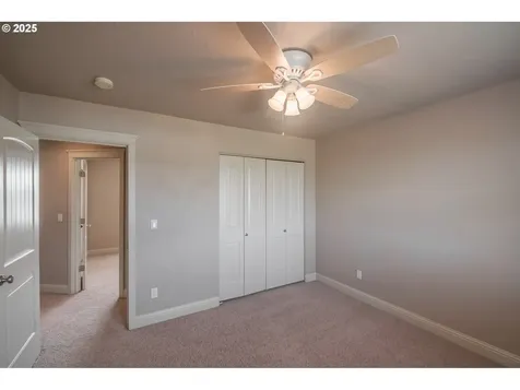 1989 S 12th Street Lebanon OR 97355