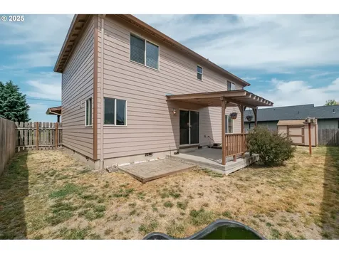 1989 S 12th Street Lebanon OR 97355