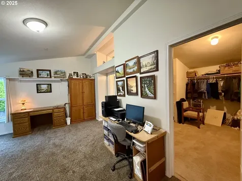 1586 Pennsylvania Place Coos Bay OR 97420