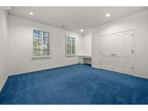 1439 SW Highland Road Portland OR 97221