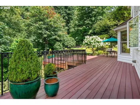 1439 SW Highland Road Portland OR 97221