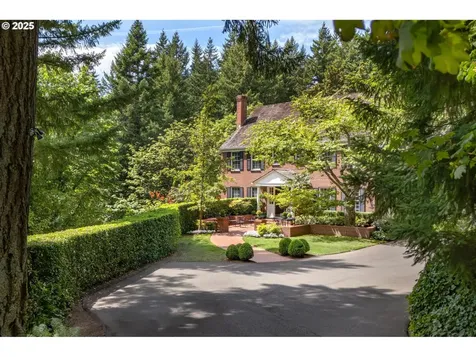 1439 SW Highland Road Portland OR 97221