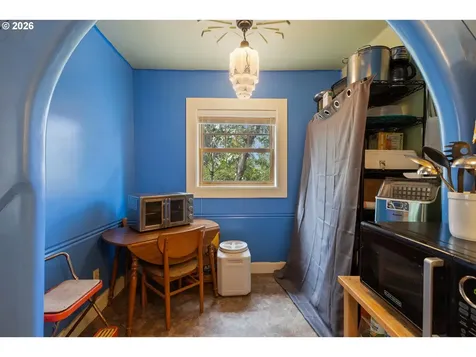 1365 SE Overlook Avenue Roseburg OR 97470