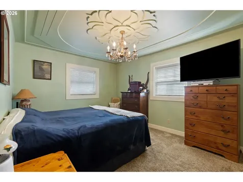 1365 SE Overlook Avenue Roseburg OR 97470