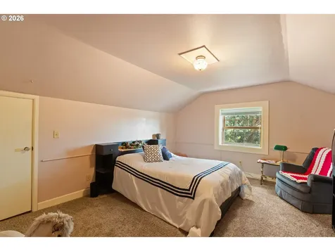 1365 SE Overlook Avenue Roseburg OR 97470