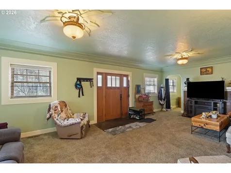 1365 SE Overlook Avenue Roseburg OR 97470