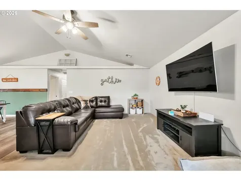 25198 Jake Street Veneta OR 97487