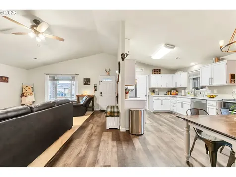 25198 Jake Street Veneta OR 97487