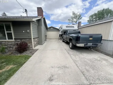 405 1st Street La Grande OR 97850