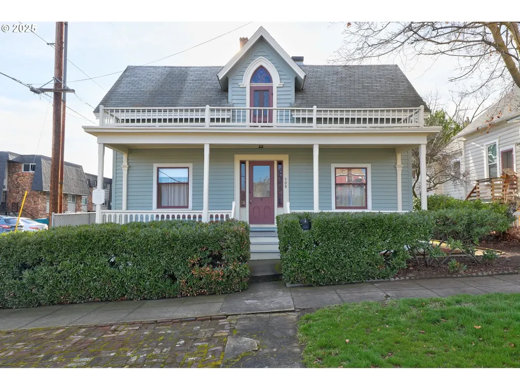 908 Court Street The Dalles OR 97058