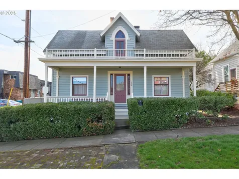 908 Court Street The Dalles OR 97058