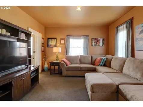 908 Court Street The Dalles OR 97058