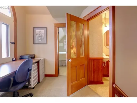 908 Court Street The Dalles OR 97058