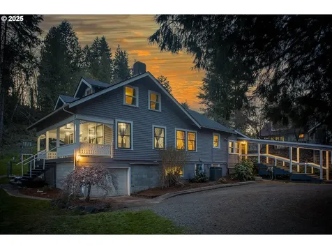 301 W Walnut Street Winlock WA 98596