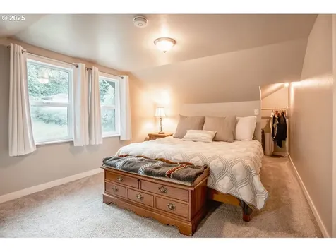 301 W Walnut Street Winlock WA 98596