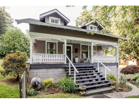 301 W Walnut Street Winlock WA 98596