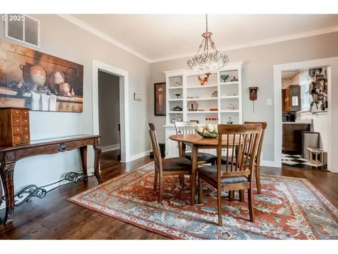 301 W Walnut Street Winlock WA 98596