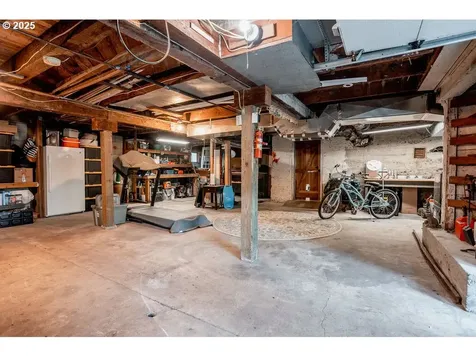 301 W Walnut Street Winlock WA 98596