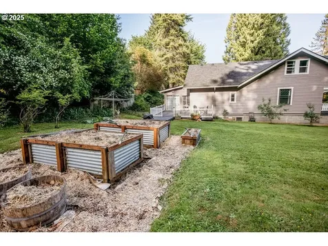 301 W Walnut Street Winlock WA 98596
