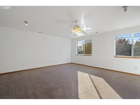 15202 NE 48th Street Vancouver WA 98682