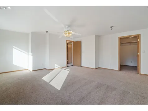 15202 NE 48th Street Vancouver WA 98682