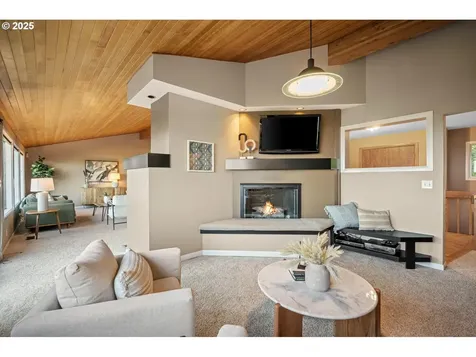 3110 NW Monte Vista Terrace Portland OR 97210