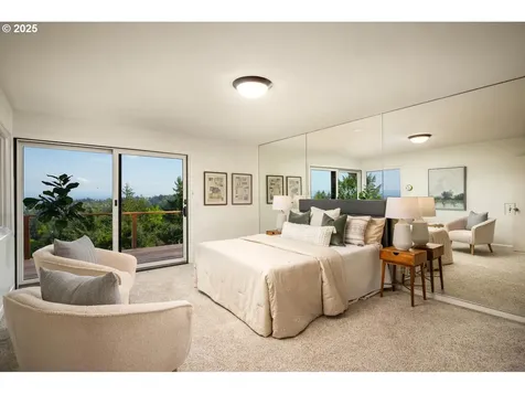 3110 NW Monte Vista Terrace Portland OR 97210