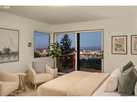 3110 NW Monte Vista Terrace Portland OR 97210