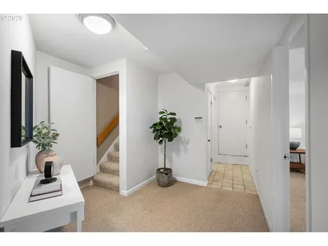 3110 NW Monte Vista Terrace Portland OR 97210