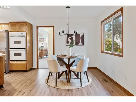 2730 NE Roberts Avenue Gresham OR 97030