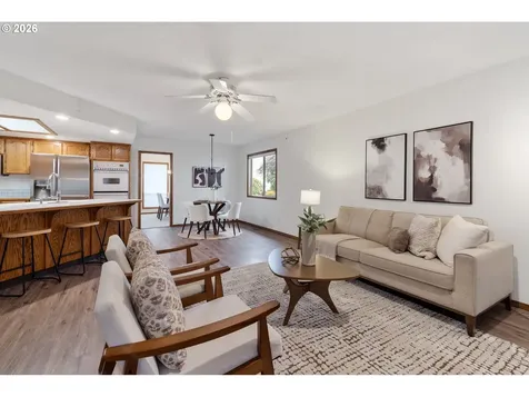 2730 NE Roberts Avenue Gresham OR 97030