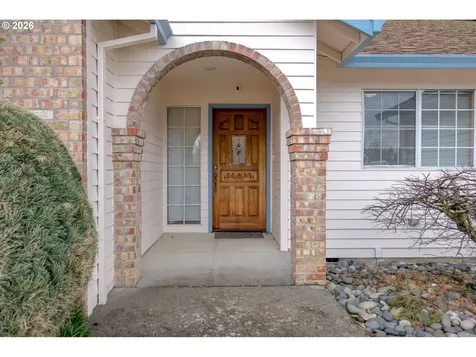2730 NE Roberts Avenue Gresham OR 97030
