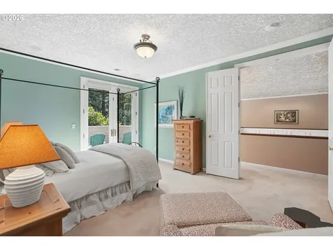 13616 NW Glendoveer Drive Portland OR 97231