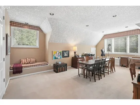 13616 NW Glendoveer Drive Portland OR 97231