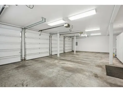 13616 NW Glendoveer Drive Portland OR 97231