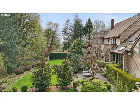 13616 NW Glendoveer Drive Portland OR 97231