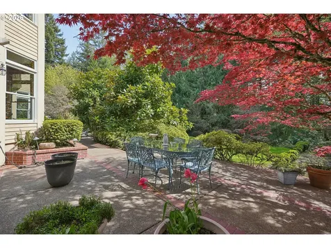 13616 NW Glendoveer Drive Portland OR 97231