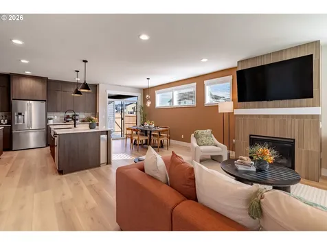8193 SE Quincy Street Hillsboro OR 97123